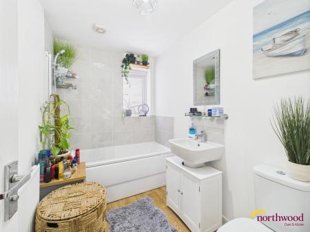 3 bedroom Semi-detached house for sale in Philip Clarke Drive, Basford Newcastle under Lyme, ST4