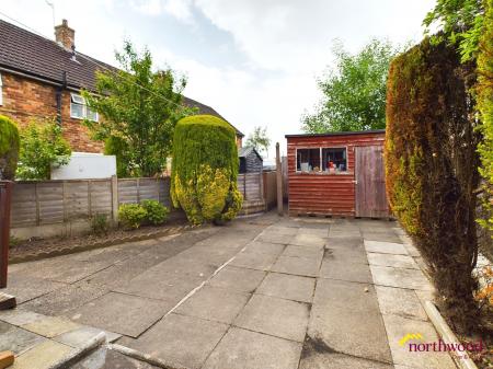 3 bedroom Town house for sale in Seabridge Lane, Clayton, Newcastle-under-Lyme, ST5