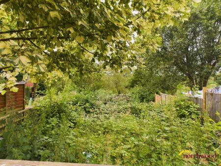 2 bedroom Semi-detached house for sale in Sutherland Avenue, Dresden, Stoke-on-Trent, ST3