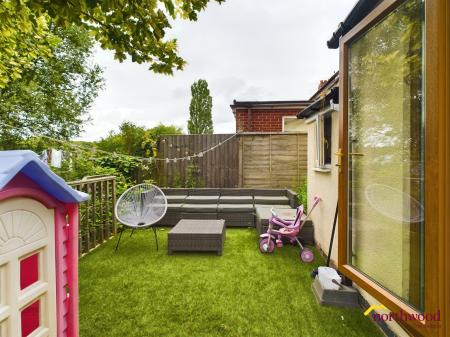 2 bedroom Semi-detached house for sale in Sutherland Avenue, Dresden, Stoke-on-Trent, ST3