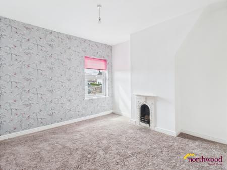 2 bedroom Terraced House for sale in Victoria Street, stoke on trent, ST4