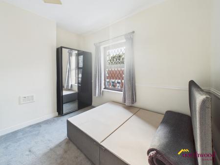 2 bedroom Terraced House to let in Langley Street, Basford Newcastle under Lyme, ST4