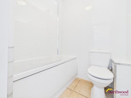2 bedroom Terraced House for sale in Stoke Old Road, Hartshill, Hartshill, ST4