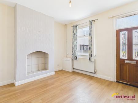 2 bedroom Terraced House for sale in Stoke Old Road, Hartshill, Hartshill, ST4