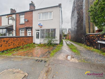 2 bedroom Semi-detached house for sale in Meir Road, Meir, Stoke-on-Trent, ST3