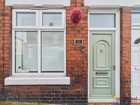 2 bedroom Terraced House for sale in Broadhurst Street, Burslem, ST6