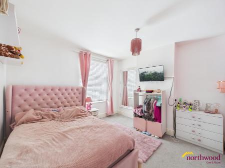 2 bedroom Terraced House for sale in Broadhurst Street, Burslem, ST6