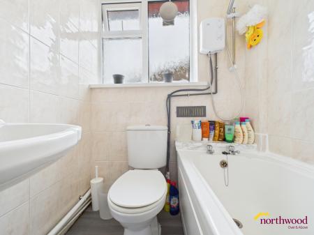 3 bedroom Semi-detached house for sale in Sandon Road, Meir, Stoke-on-Trent, ST3