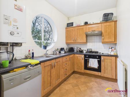 2 bedroom Flat for sale in Catherine House, Penkhull, ST4