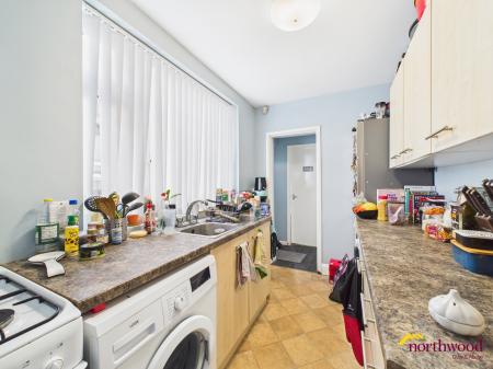 2 bedroom Terraced House for sale in Clare Street, Hartshill, ST4