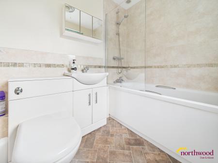 2 bedroom Terraced House for sale in Coronation Rd, Hartshill, ST4