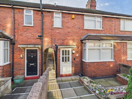3 bedroom Town house for sale in Barnfield Road, Burslem, ST6