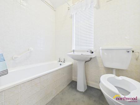 3 bedroom Town house for sale in Barnfield Road, Burslem, ST6