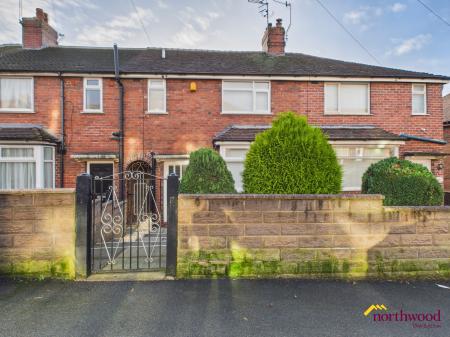 3 bedroom Town house for sale in Barnfield Road, Burslem, ST6