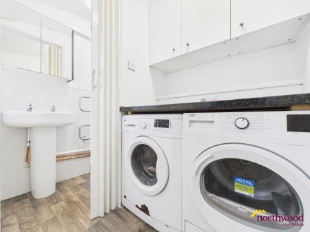 2 bedroom Terraced House for sale in Hartshill Rd, Hartshill, Hartshill, ST4