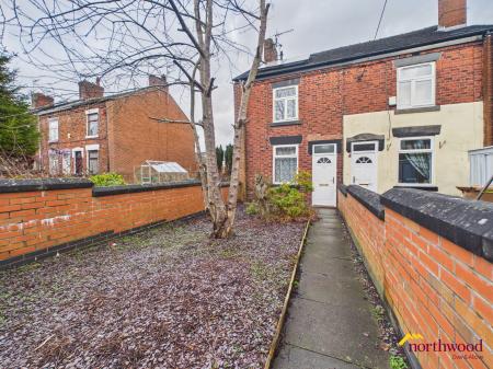 2 bedroom Semi-detached house for sale in William Terrace, Fegg Hayes, stoke on trent, ST6