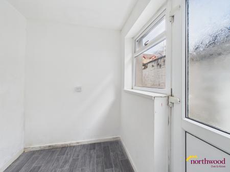 4 bedroom Terraced House for sale in Nash Peake Street, Tunstall, ST6