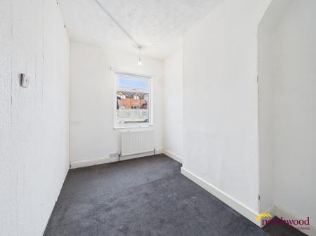 4 bedroom Terraced House for sale in Nash Peake Street, Tunstall, ST6