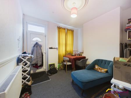 2 bedroom Terraced House for sale in Burnham St, Longton, ST4