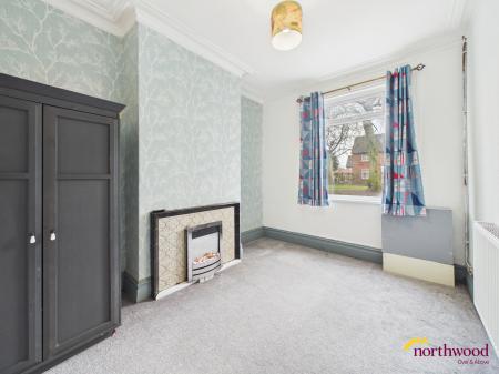 2 bedroom Terraced House for sale in London Rd, Stoke-on-Trent, ST4