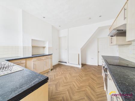 2 bedroom Terraced House to let in Birks Street, Stoke, Stoke-on-Trent, ST4