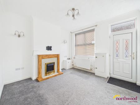 2 bedroom Terraced House to let in Birks Street, Stoke, Stoke-on-Trent, ST4