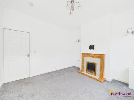 2 bedroom Terraced House to let in Birks Street, Stoke, Stoke-on-Trent, ST4