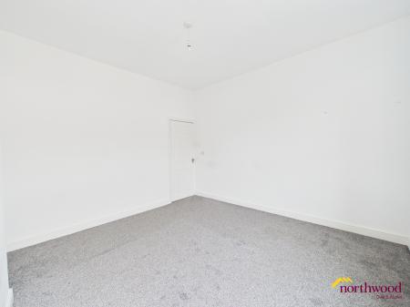 2 bedroom Terraced House to let in Birks Street, Stoke, Stoke-on-Trent, ST4