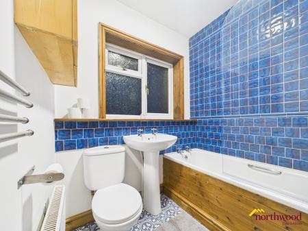 2 bedroom Terraced House to let in Oak Street, Cheadle, Stoke on Trent, ST10