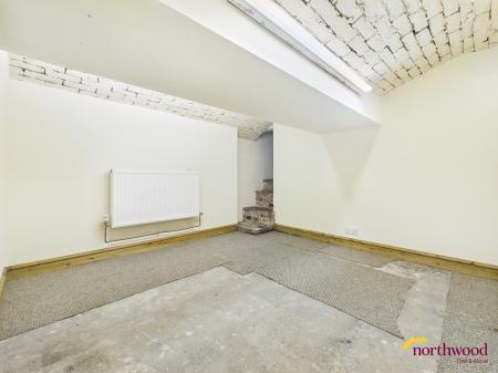 2 bedroom Terraced House to let in Oak Street, Cheadle, Stoke on Trent, ST10