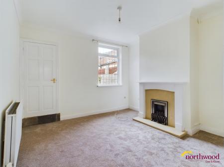 2 bedroom Terraced House for sale in Harris St, Penkhull, ST4
