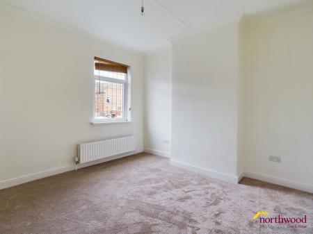 2 bedroom Terraced House for sale in Harris St, Penkhull, ST4