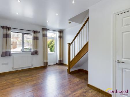 2 bedroom Town house to let in Ford Street, Silverdale, ST5