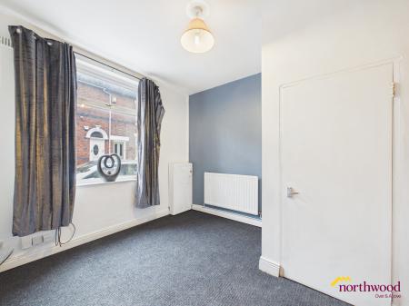 1 bedroom Flat to let in Chetwynd Street, Smallthorne, Stoke-on-Trent, ST6