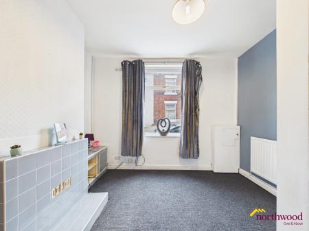 1 bedroom Flat to let in Chetwynd Street, Smallthorne, Stoke-on-Trent, ST6