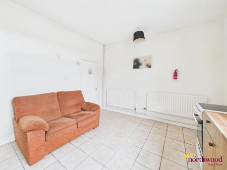1 bedroom Flat to let in Chetwynd Street, Smallthorne, Stoke-on-Trent, ST6