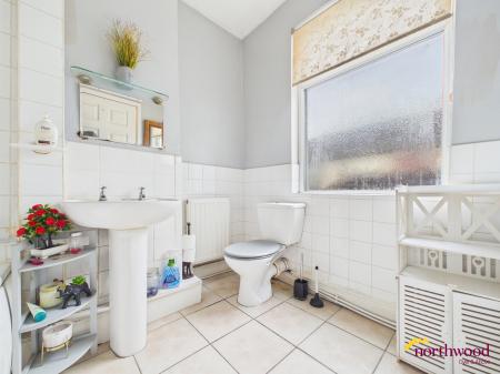 1 bedroom Flat to let in Chetwynd Street, Smallthorne, Stoke-on-Trent, ST6