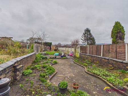 2 bedroom End of terrace house for sale in Bradford Terrace, Birches Head, Stoke-on-Trent, ST1