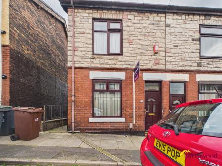2 bedroom End of terrace house for sale in Bradford Terrace, Birches Head, Stoke-on-Trent, ST1