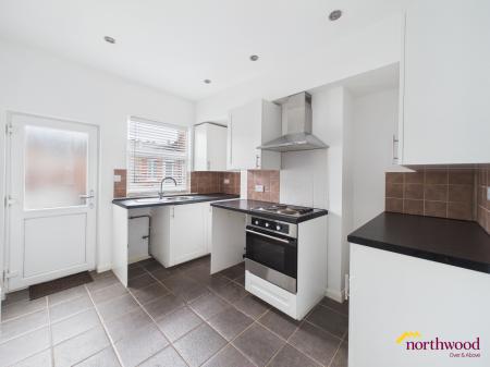 2 bedroom Terraced House to let in Freehold Street, Newcastle-under-Lyme, ST5