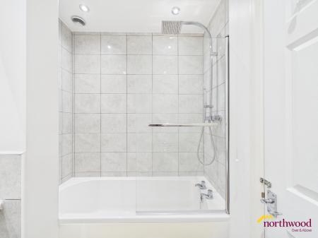 2 bedroom Terraced House to let in Freehold Street, Newcastle-under-Lyme, ST5