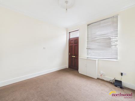 2 bedroom Terraced House to let in Lewis Street, Stoke, Stoke-on-Trent, ST4