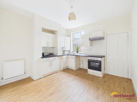 2 bedroom Terraced House to let in Lewis Street, Stoke, Stoke-on-Trent, ST4