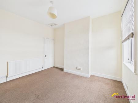 2 bedroom Terraced House to let in Lewis Street, Stoke, Stoke-on-Trent, ST4
