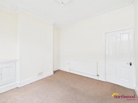 2 bedroom Terraced House to let in Lewis Street, Stoke, Stoke-on-Trent, ST4