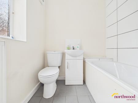 2 bedroom Terraced House to let in Lewis Street, Stoke, Stoke-on-Trent, ST4