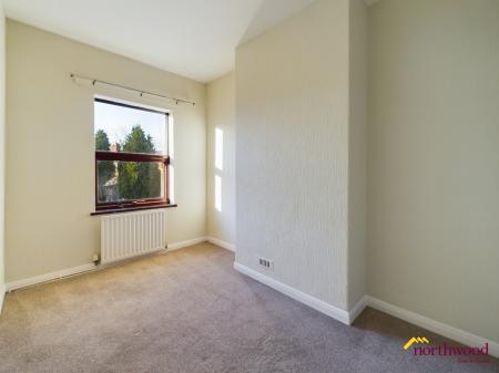 3 bedroom Terraced House to let in Kinsey Street, Silverdale, ST5
