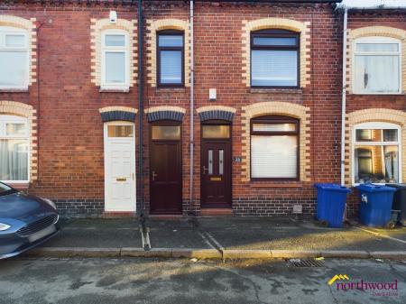 3 bedroom Terraced House to let in Kinsey Street, Silverdale, ST5
