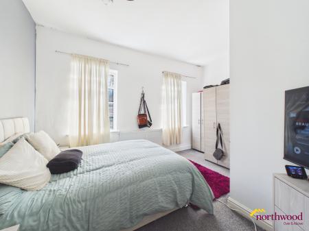 3 bedroom Terraced House for sale in Campbell Road, Stoke, Stoke-on-Trent, ST4