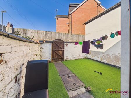 3 bedroom Terraced House for sale in Campbell Road, Stoke, Stoke-on-Trent, ST4